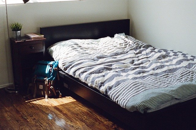 postel velká